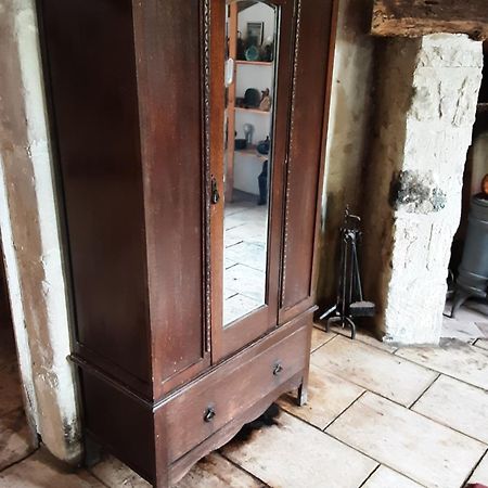 La Graule Hotel Saint-Colomb-de-Lauzun ภายนอก รูปภาพ